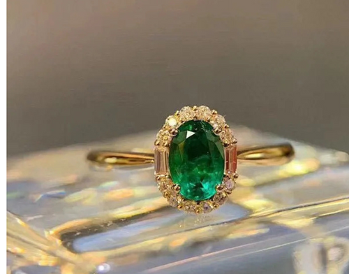 Bague de luxe avec émeraude naturelle en argent sterling 925